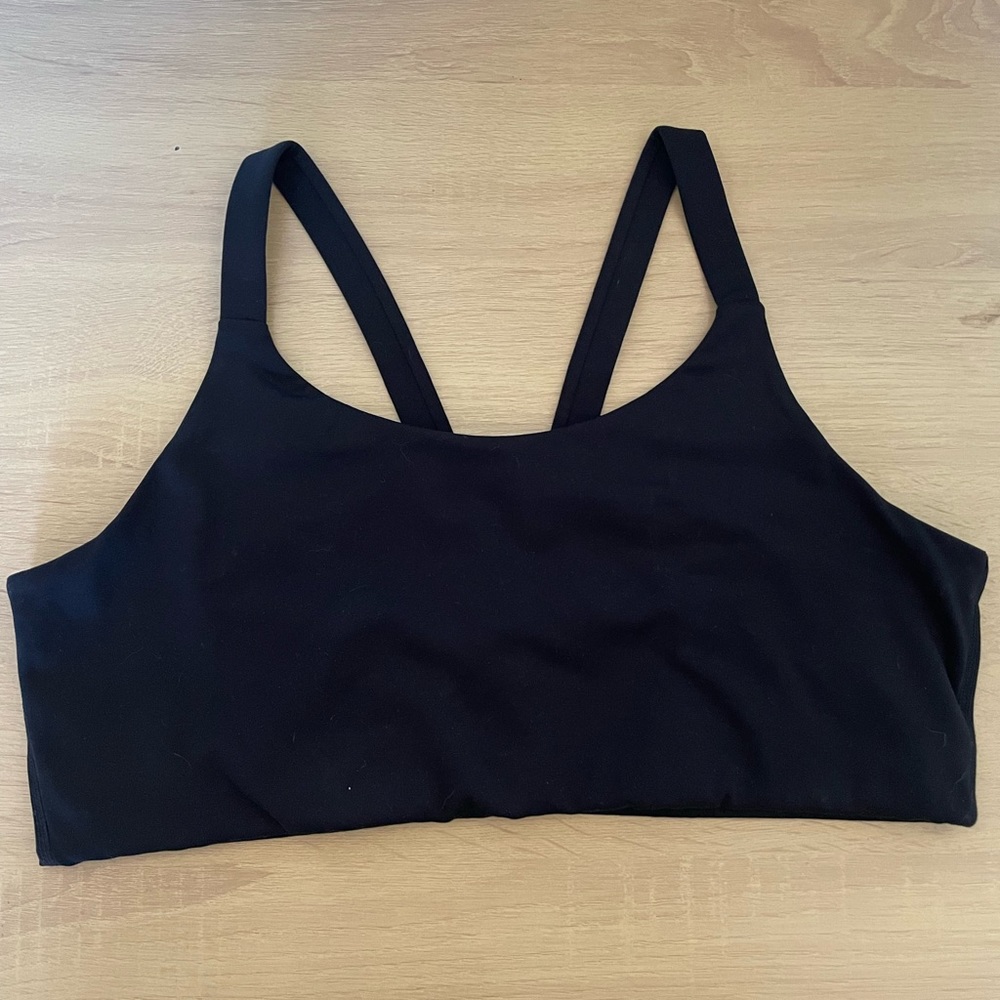 Girlfriend Collective Black Lou V-Back Bra